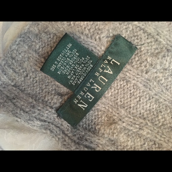 Gorgeous wool, rabbit and silk Ralph Lauren scarf - Picture 1 of 2